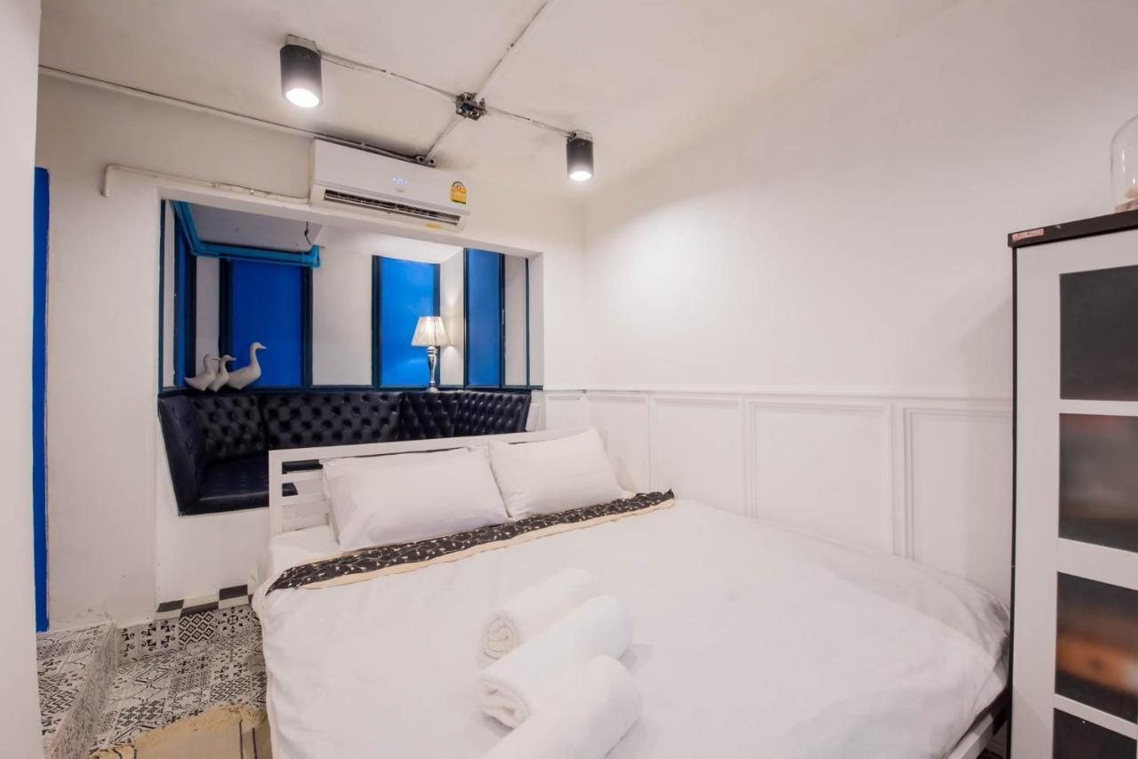 Elixir Hostel Bangkok Exterior photo